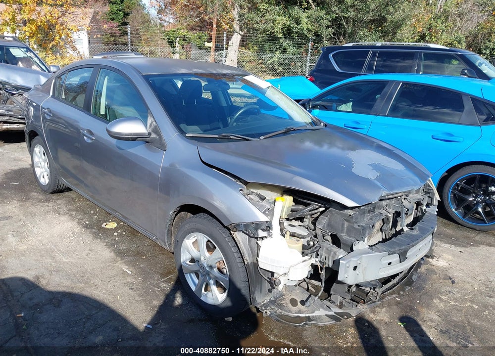 2010 MAZDA 3 I TOURING VIN: JM1BL1SF4A1143200