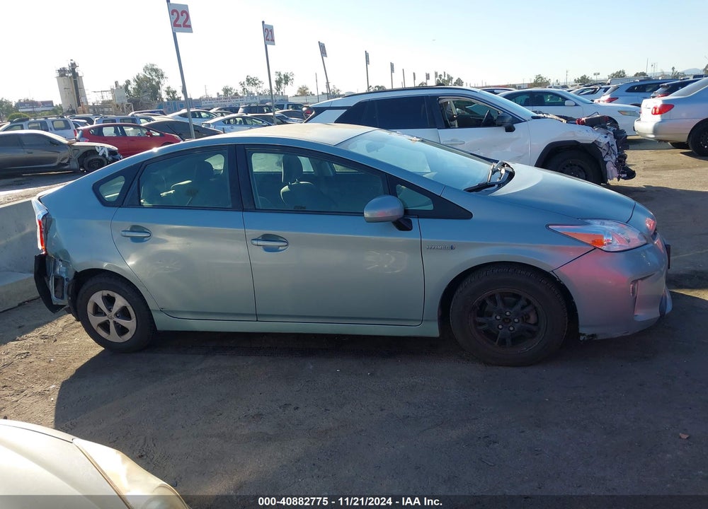 2013 TOYOTA PRIUS THREE VIN: JTDKN3DUXD1641441