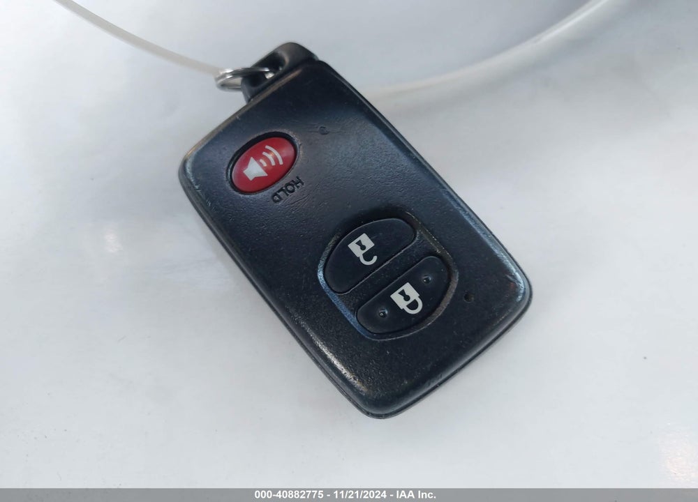 2013 TOYOTA PRIUS THREE VIN: JTDKN3DUXD1641441