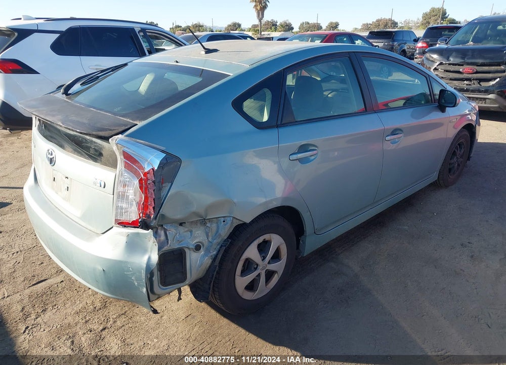 2013 TOYOTA PRIUS THREE VIN: JTDKN3DUXD1641441