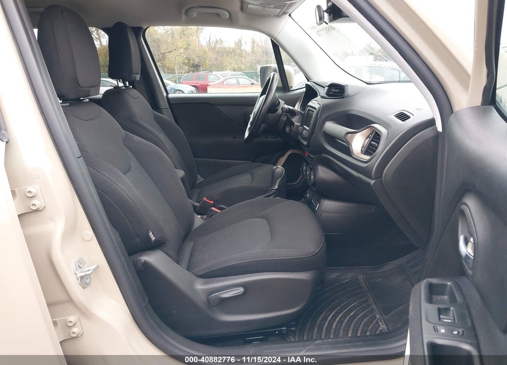 2015 JEEP RENEGADE LATITUDE VIN: ZACCJBBT7FPB36173