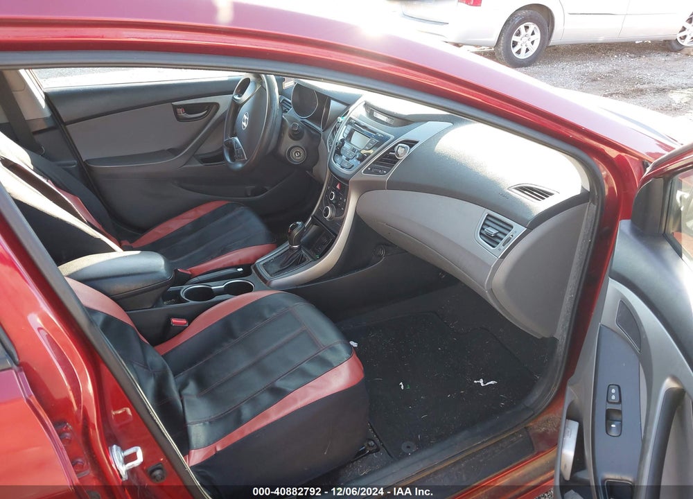 2016 HYUNDAI ELANTRA SE VIN: 5NPDH4AEXGH666694