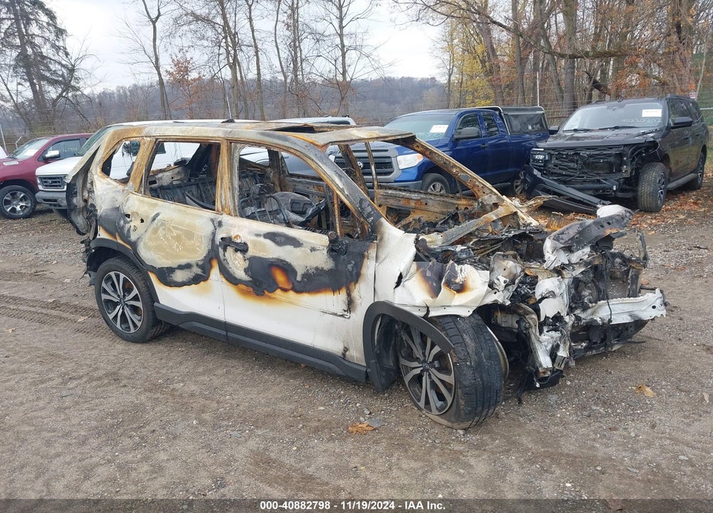 2019 SUBARU FORESTER LIMITED VIN: JF2SKAUC3KH585322