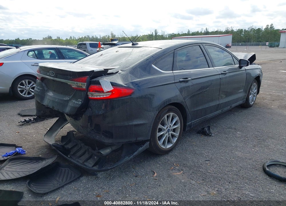 2017 FORD FUSION HYBRID SE VIN: 3FA6P0LU5HR319495