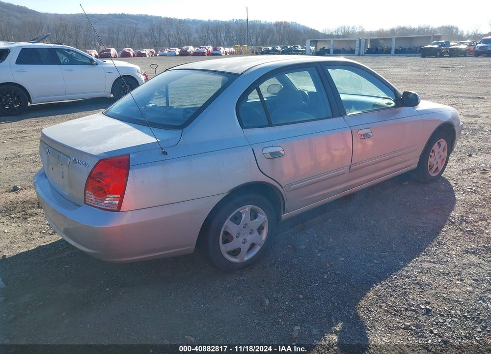 2005 HYUNDAI ELANTRA GLS/GT VIN: KMHDN46D85U989388