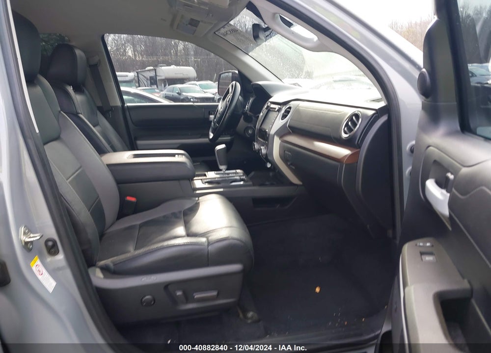 2019 TOYOTA TUNDRA LIMITED 5.7L V8 VIN: 5TFHY5F12KX867094