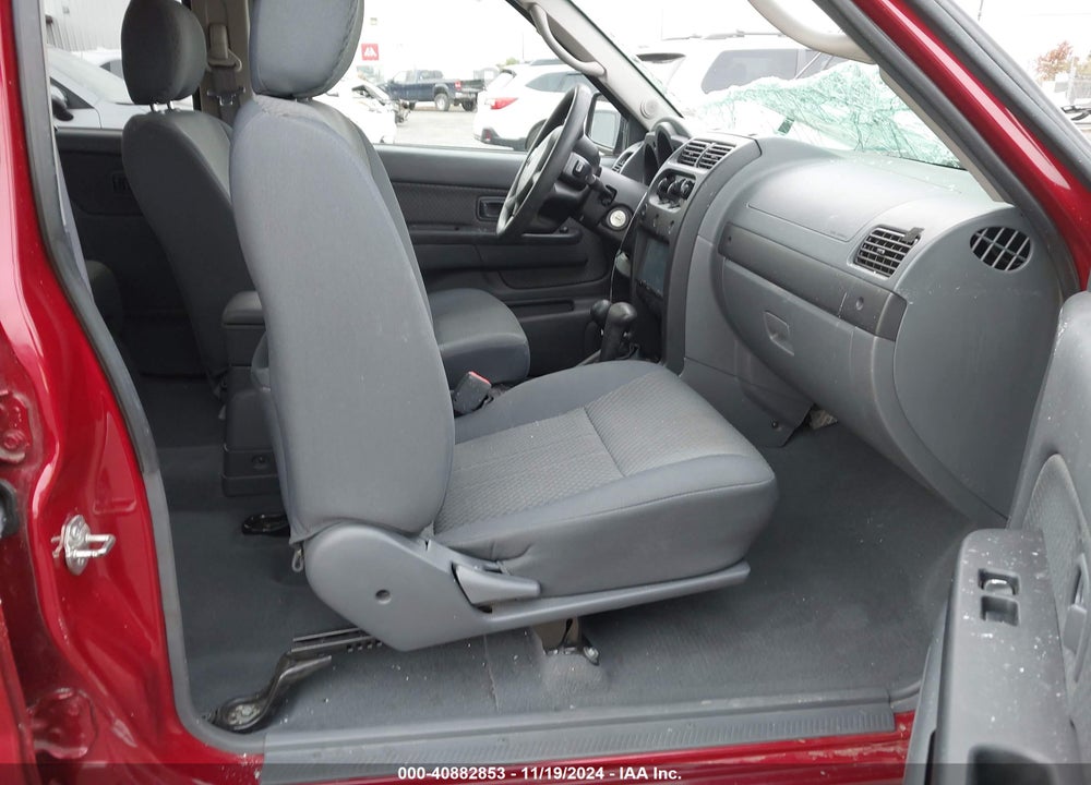 2002 NISSAN XTERRA XE S/C VIN: 5N1MD28Y82C525137