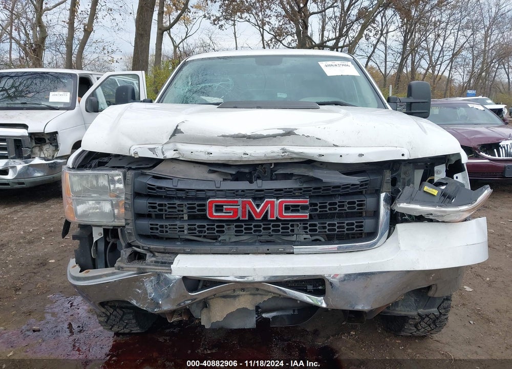 2012 GMC SIERRA 2500HD WORK TRUCK VIN: 1GT12ZC82CF221234