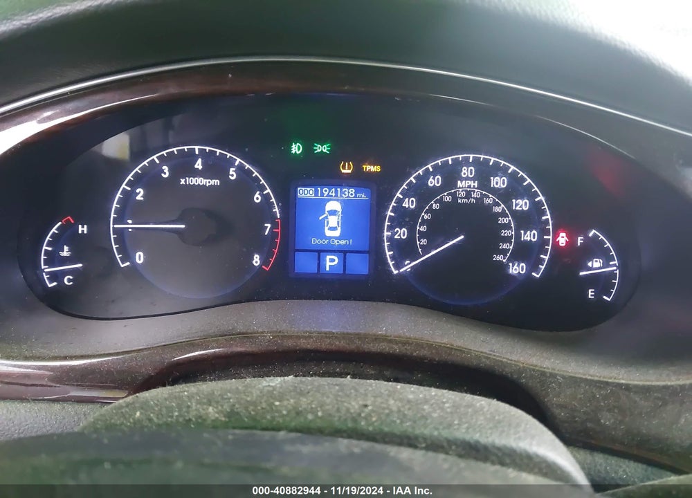 2013 HYUNDAI GENESIS 3.8 VIN: KMHGC4DD1DU247399