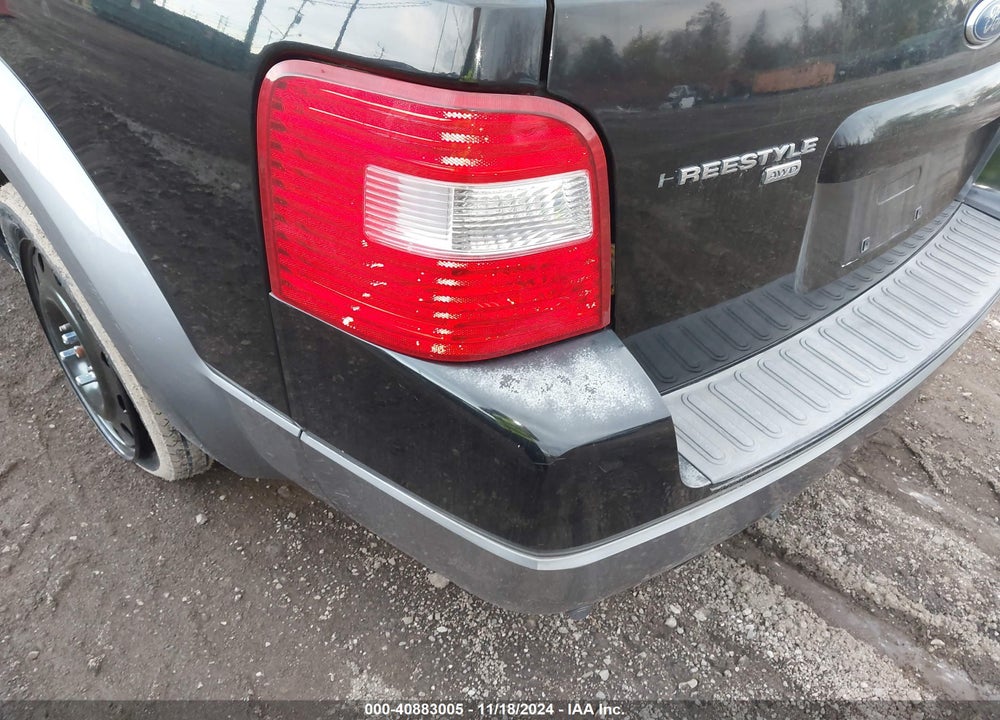 2005 FORD FREESTYLE VIN: 1FMZK05175GA45689