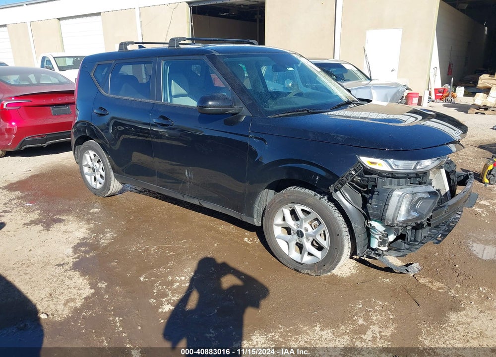 2022 KIA SOUL LX VIN: KNDJ23AU2N7159098