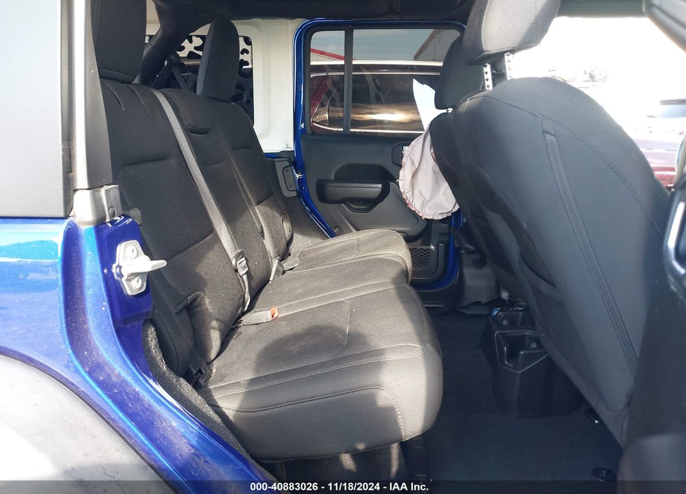 2019 JEEP WRANGLER UNLIMITED SPORT S 4X4 VIN: 1C4HJXDN2KW524118