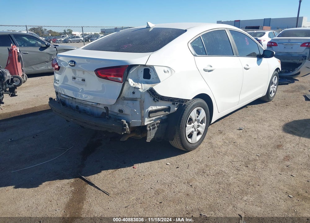 2017 KIA FORTE LX VIN: 3KPFK4A75HE142631
