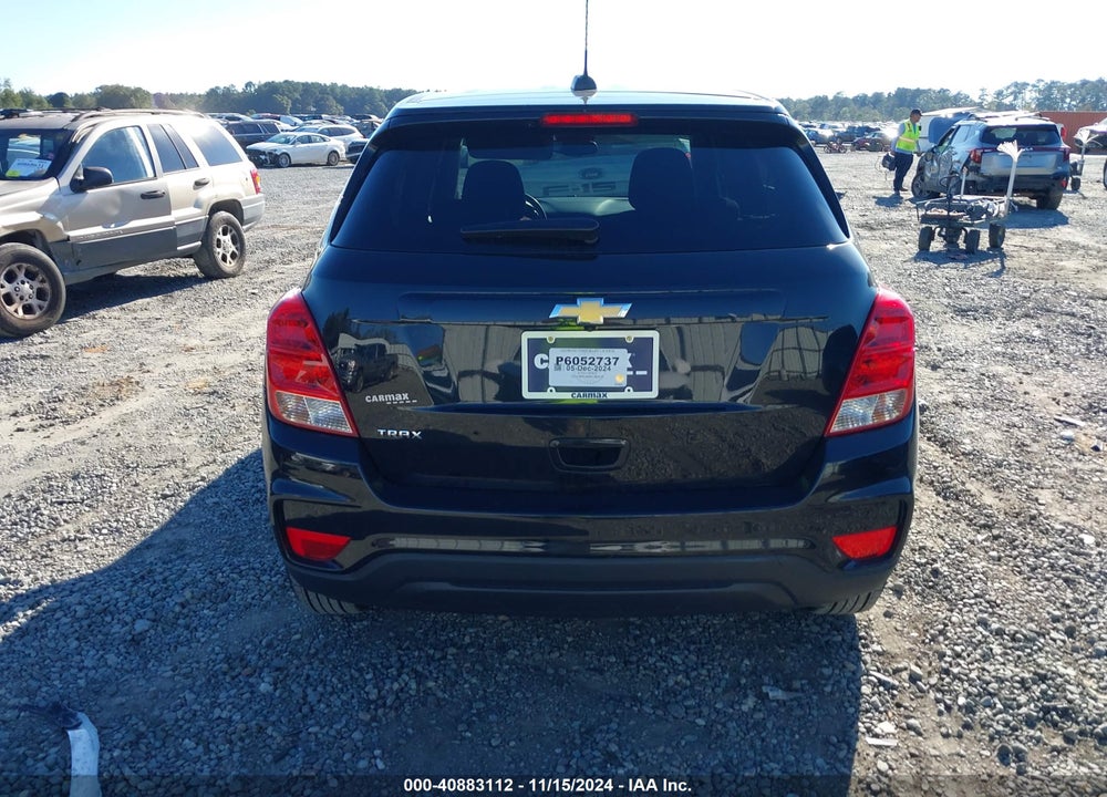 2021 CHEVROLET TRAX FWD LS VIN: KL7CJKSB1MB338163