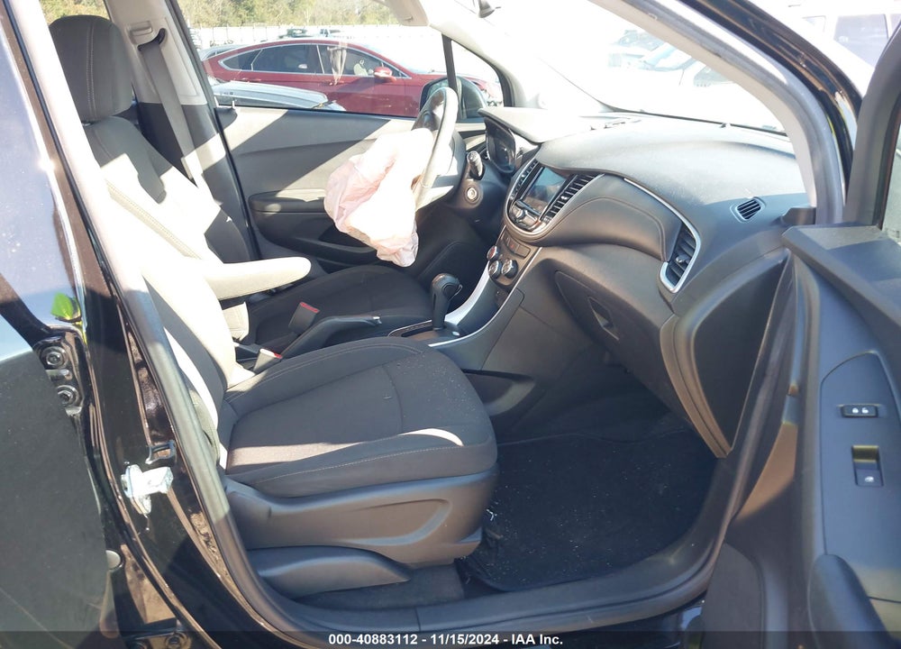 2021 CHEVROLET TRAX FWD LS VIN: KL7CJKSB1MB338163