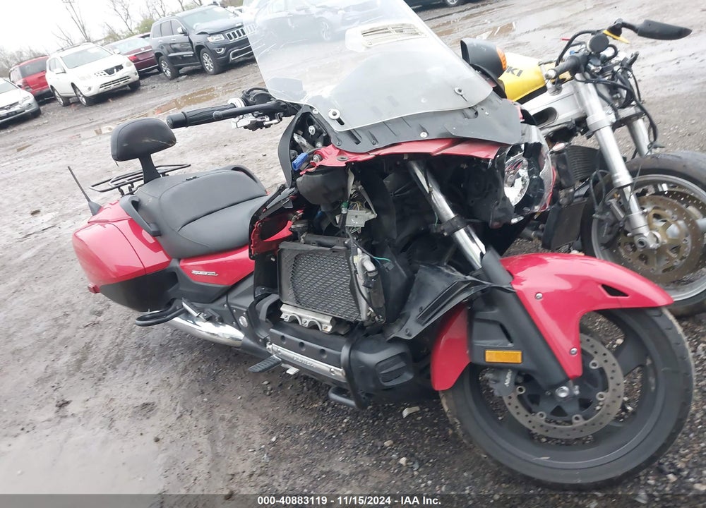 2013 HONDA GL1800 B VIN: JH2SC6811DK002146