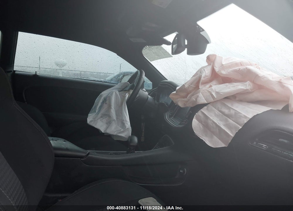 2019 DODGE CHALLENGER R/T VIN: 2C3CDZBT2KH751939