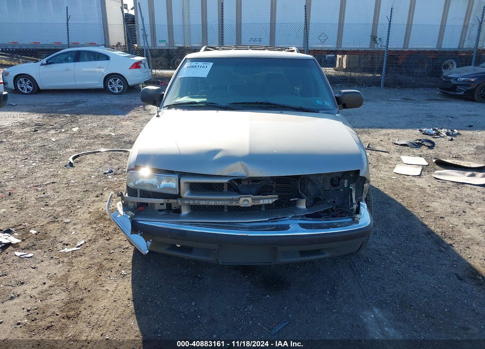 2001 CHEVROLET BLAZER LT VIN: 1GNDT13W91K244709