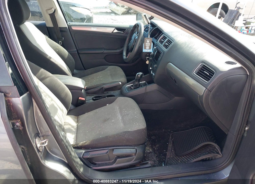 2017 VOLKSWAGEN JETTA 1.4T S VIN: 3VW2B7AJ4HM329647