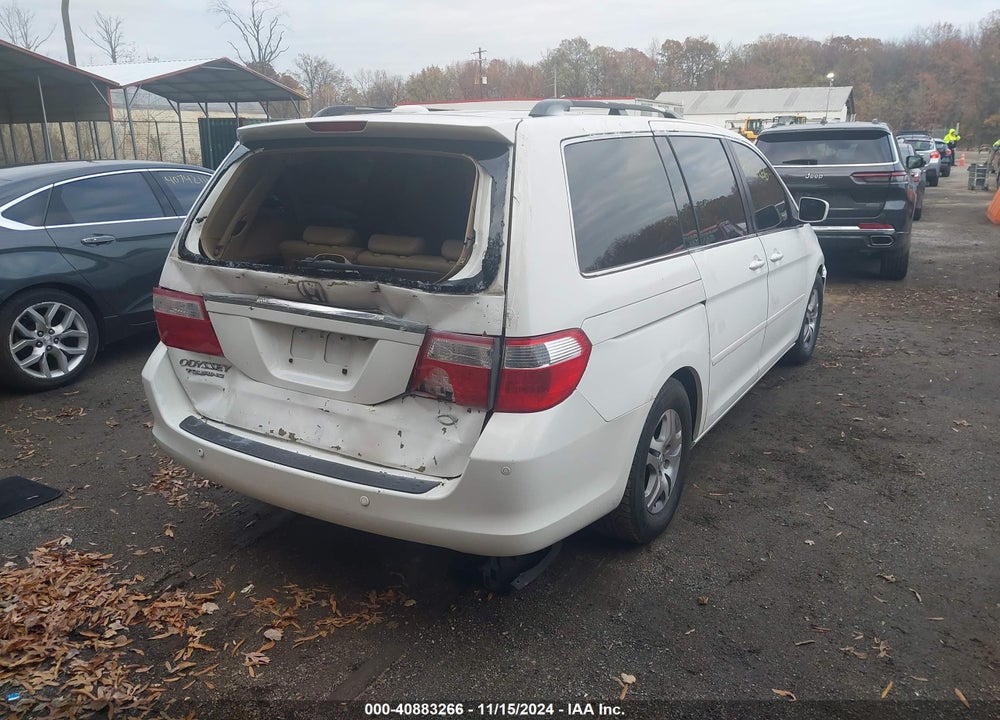 2006 HONDA ODYSSEY TOURING VIN: 5FNRL38806B028904