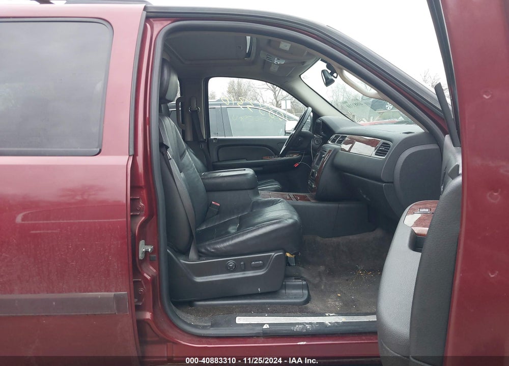 2008 CHEVROLET TAHOE LTZ VIN: 1GNFK13088J253215