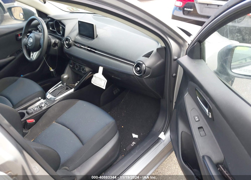 2016 SCION IA VIN: 3MYDLBZV5GY123653
