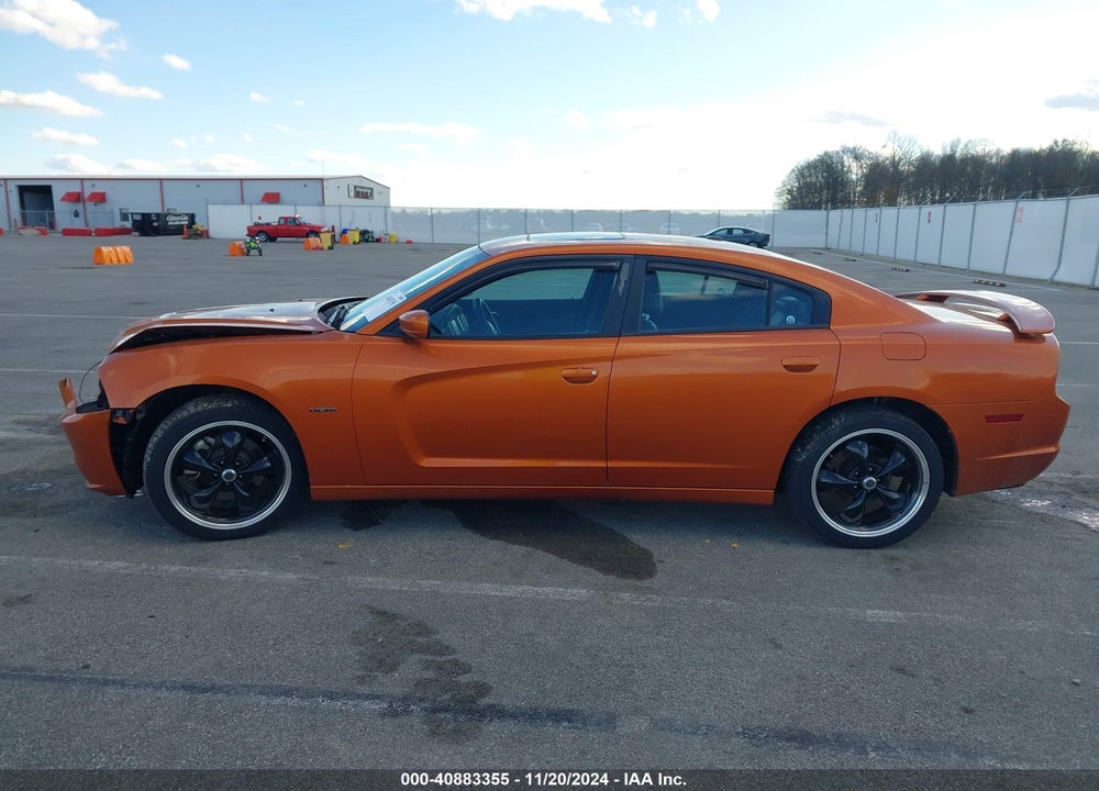 2011 DODGE CHARGER R/T VIN: 2B3CM5CT4BH590515