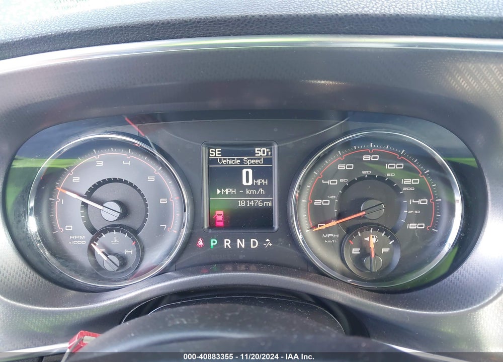 2011 DODGE CHARGER R/T VIN: 2B3CM5CT4BH590515