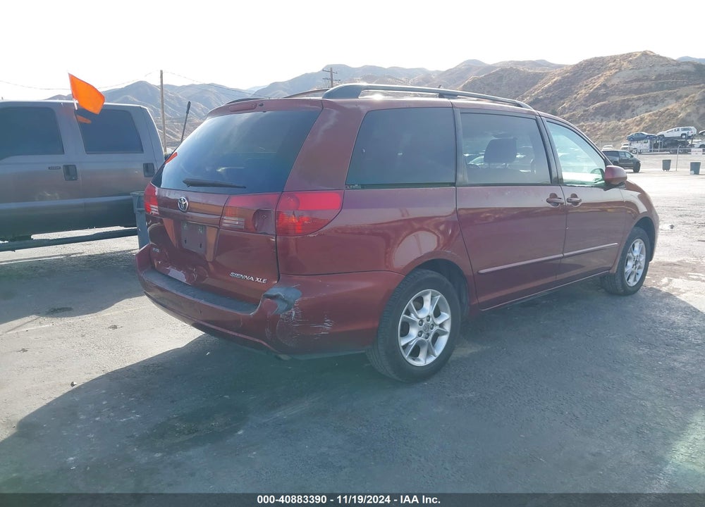 2005 TOYOTA SIENNA XLE VIN: 5TDZA22C05S251225