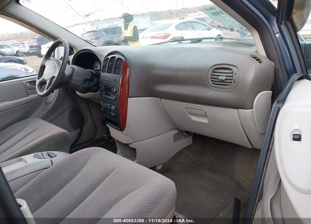 2006 CHRYSLER TOWN & COUNTRY VIN: 1A4GP45R96B760394