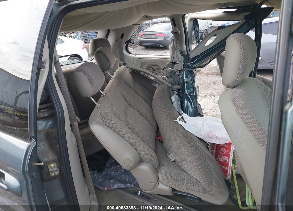 2006 CHRYSLER TOWN & COUNTRY VIN: 1A4GP45R96B760394