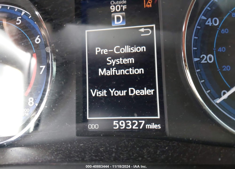 2018 TOYOTA COROLLA SE VIN: 5YFBURHE1JP785993