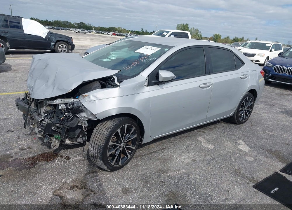 2018 TOYOTA COROLLA SE VIN: 5YFBURHE1JP785993