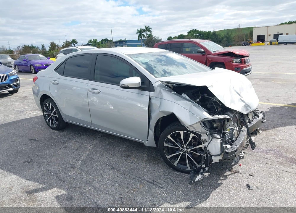 2018 TOYOTA COROLLA SE VIN: 5YFBURHE1JP785993