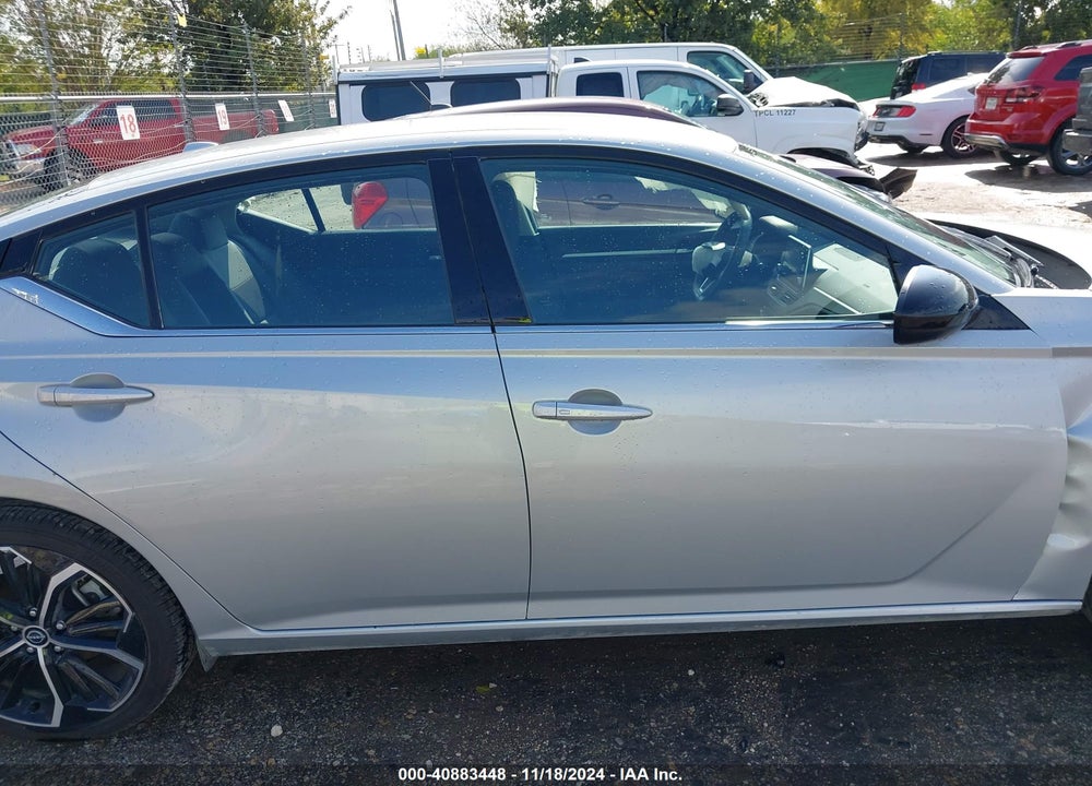 2024 NISSAN ALTIMA SR FWD VIN: 1N4BL4CVXRN429408