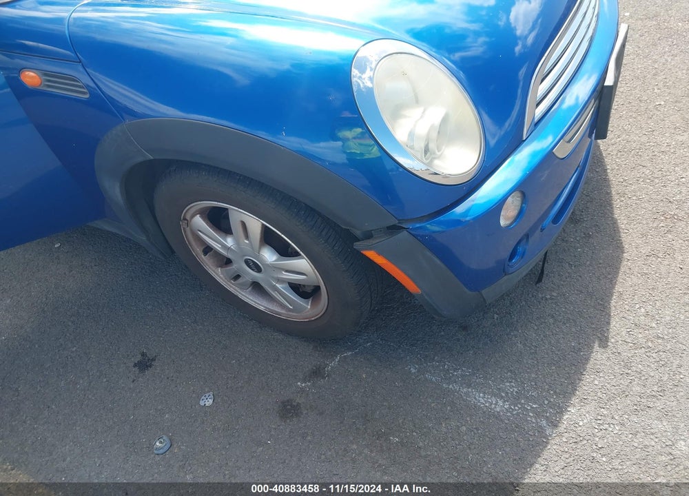 2006 MINI COOPER VIN: WMWRC33546TJ73578