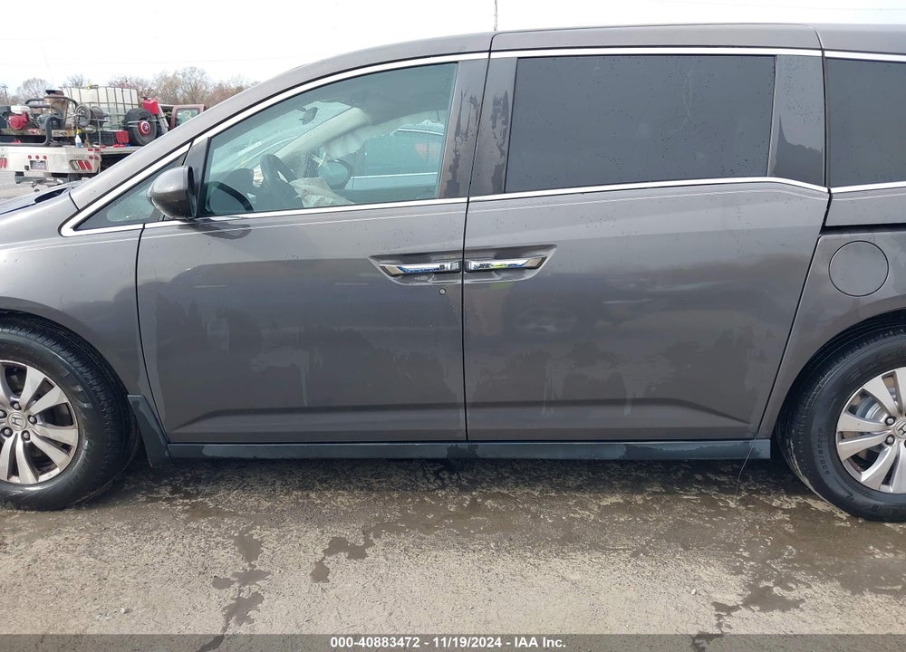 2016 HONDA ODYSSEY SE VIN: 5FNRL5H32GB030266