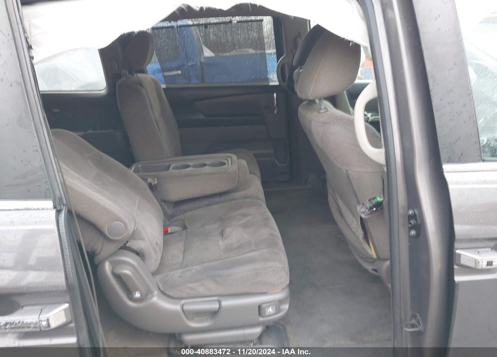 2016 HONDA ODYSSEY SE VIN: 5FNRL5H32GB030266