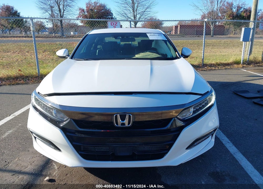 2019 HONDA ACCORD SPORT VIN: 1HGCV1E32KA005822
