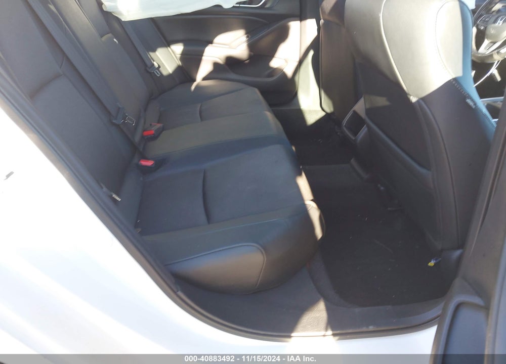2019 HONDA ACCORD SPORT VIN: 1HGCV1E32KA005822