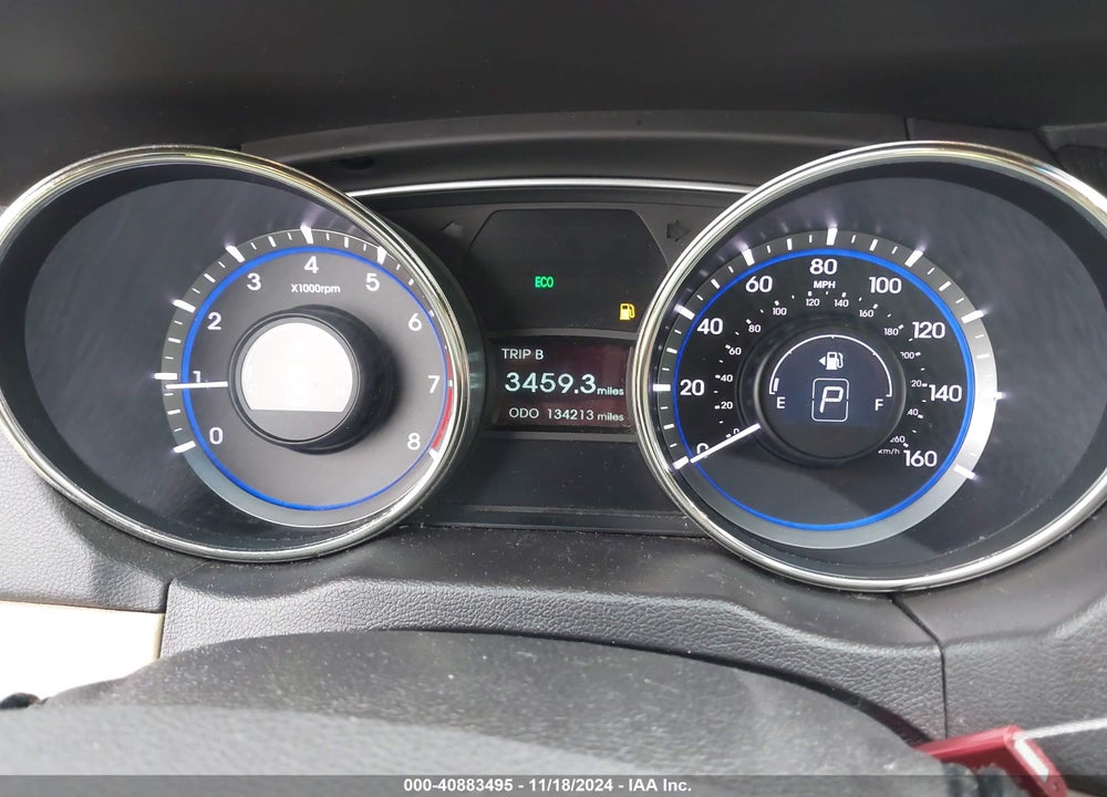2011 HYUNDAI SONATA LIMITED 2.0T VIN: 5NPEC4AB1BH242600