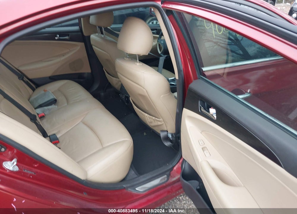 2011 HYUNDAI SONATA LIMITED 2.0T VIN: 5NPEC4AB1BH242600