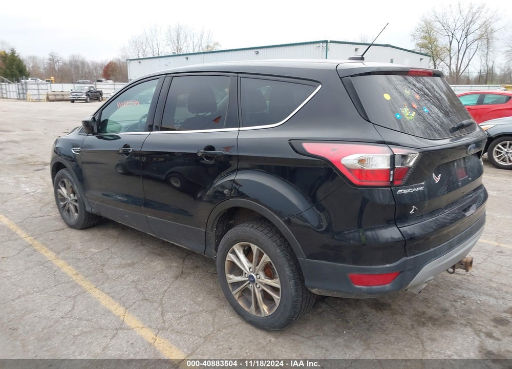 2017 FORD ESCAPE SE VIN: 1FMCU9G95HUC87054