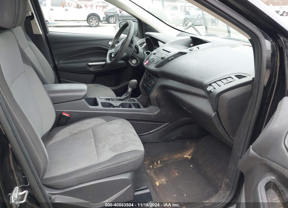 2017 FORD ESCAPE SE VIN: 1FMCU9G95HUC87054