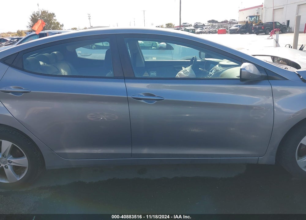 2013 HYUNDAI ELANTRA GLS VIN: KMHDH4AE8DU996699