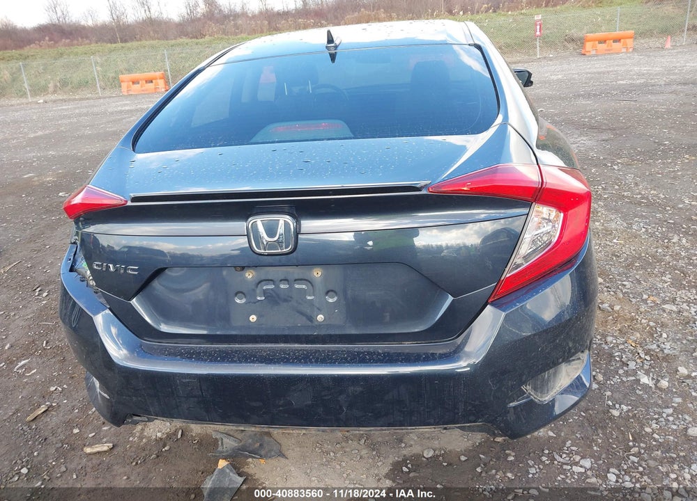2018 HONDA CIVIC EX-T VIN: JHMFC1F33JX031856