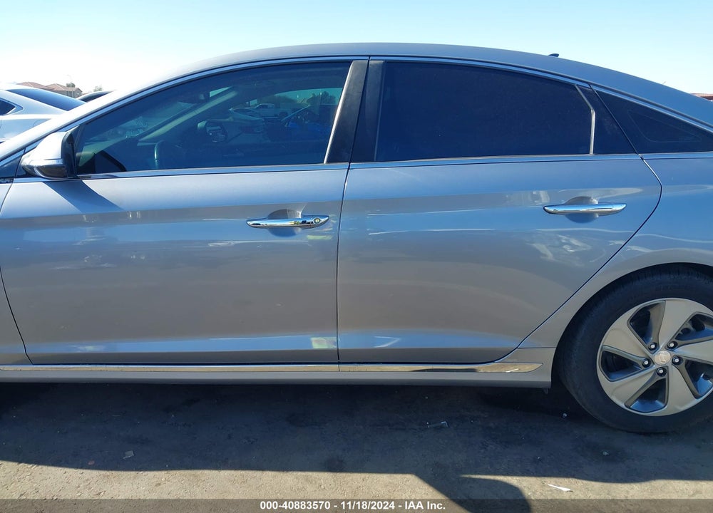 2016 HYUNDAI SONATA HYBRID LIMITED VIN: KMHE34L16GA010508