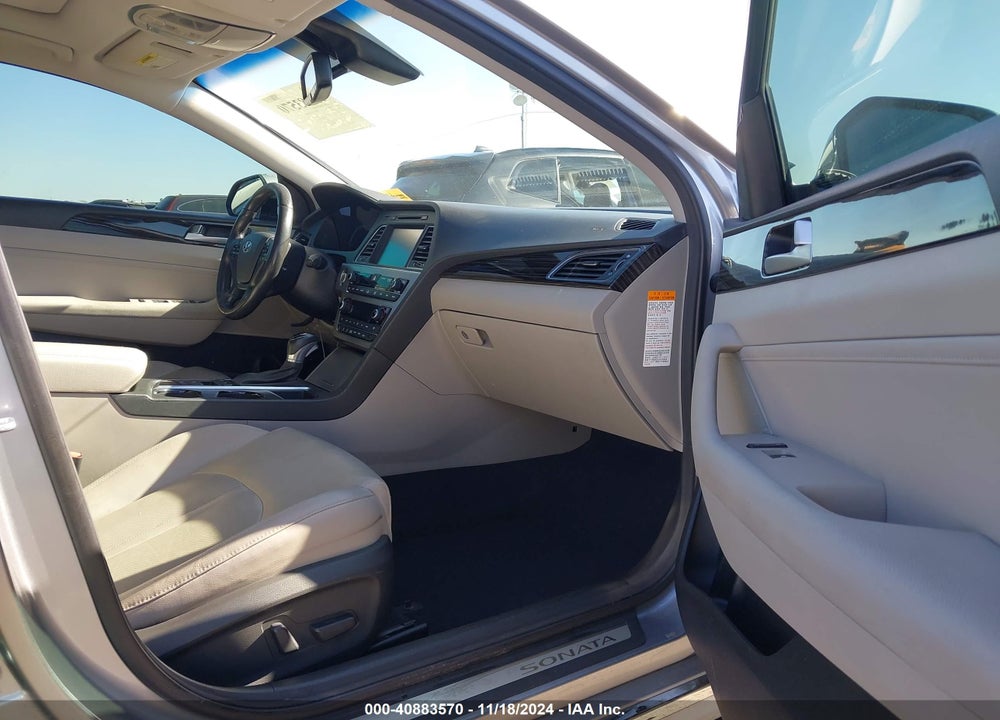 2016 HYUNDAI SONATA HYBRID LIMITED VIN: KMHE34L16GA010508