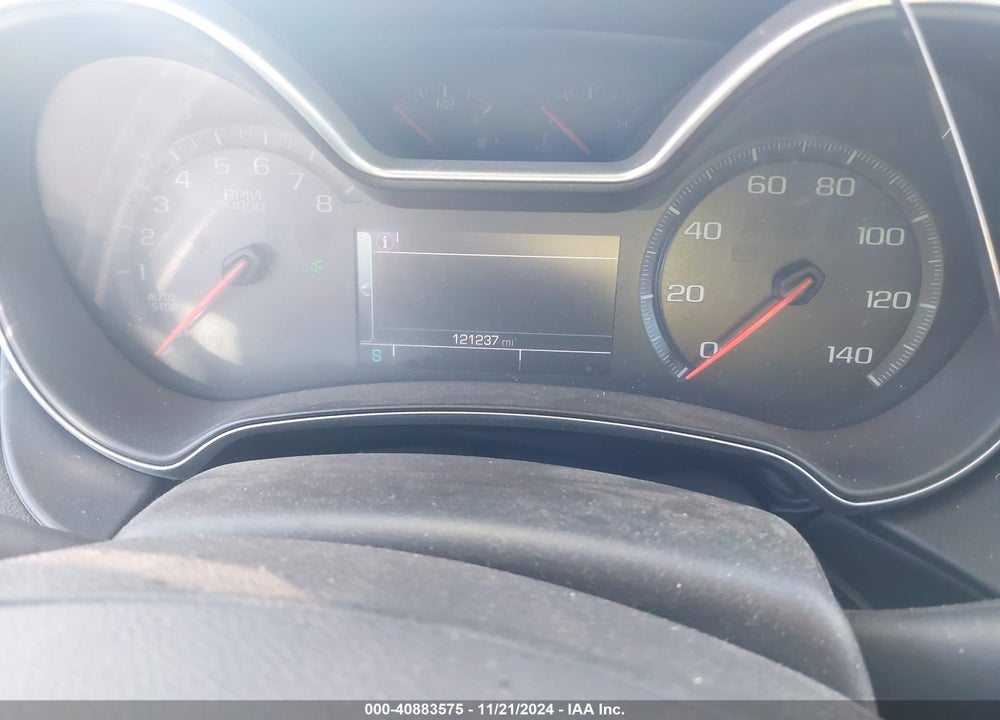 2017 CHEVROLET IMPALA VIN: 1G1105SA4HU119027