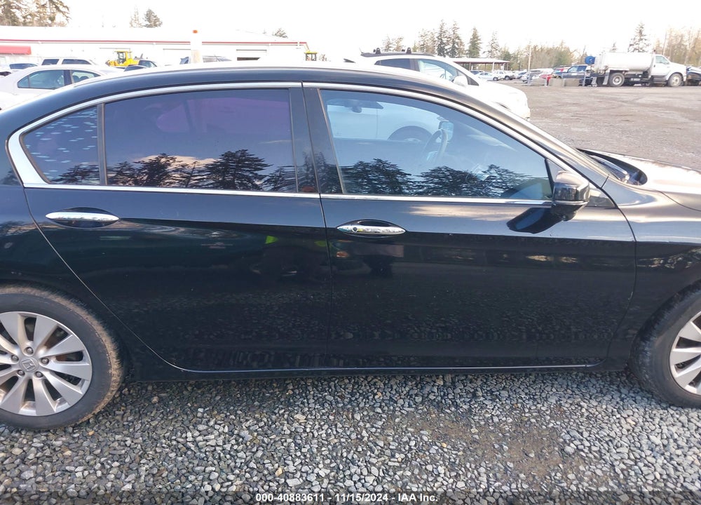 2015 HONDA ACCORD EX-L V-6 VIN: 1HGCR3F89FA035402